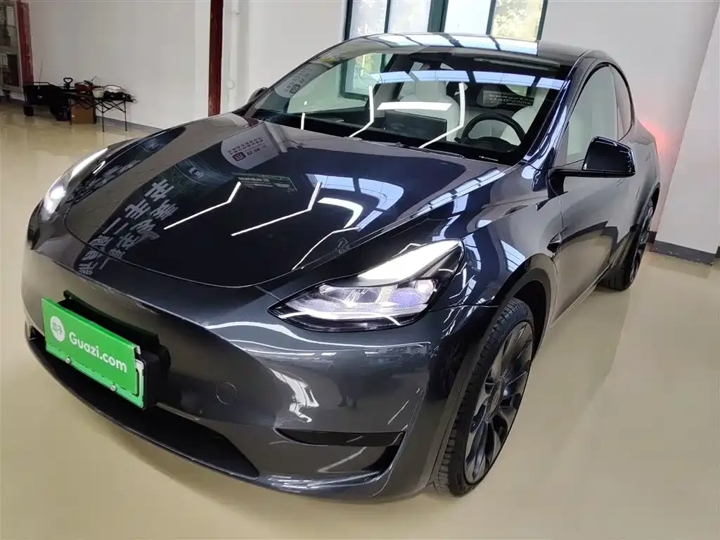Tesla Model Y 2024 из CN, фото 1