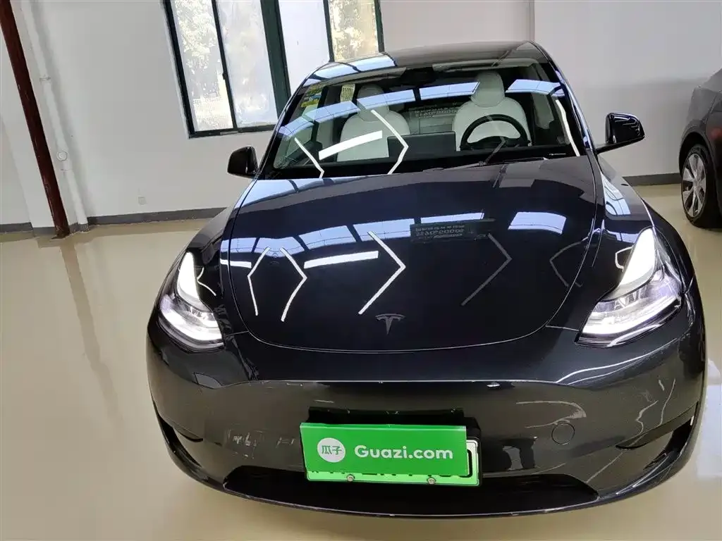 Tesla Model Y 2024 из CN, фото 3