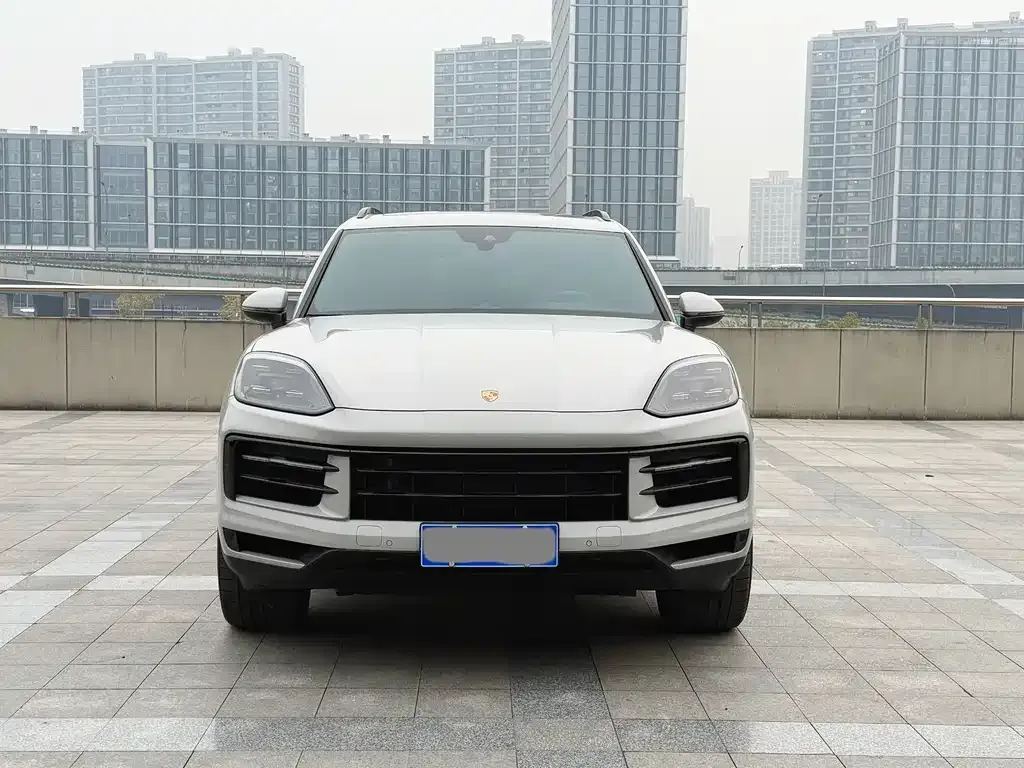 Porsche Cayenne 2025 из CN, фото 9