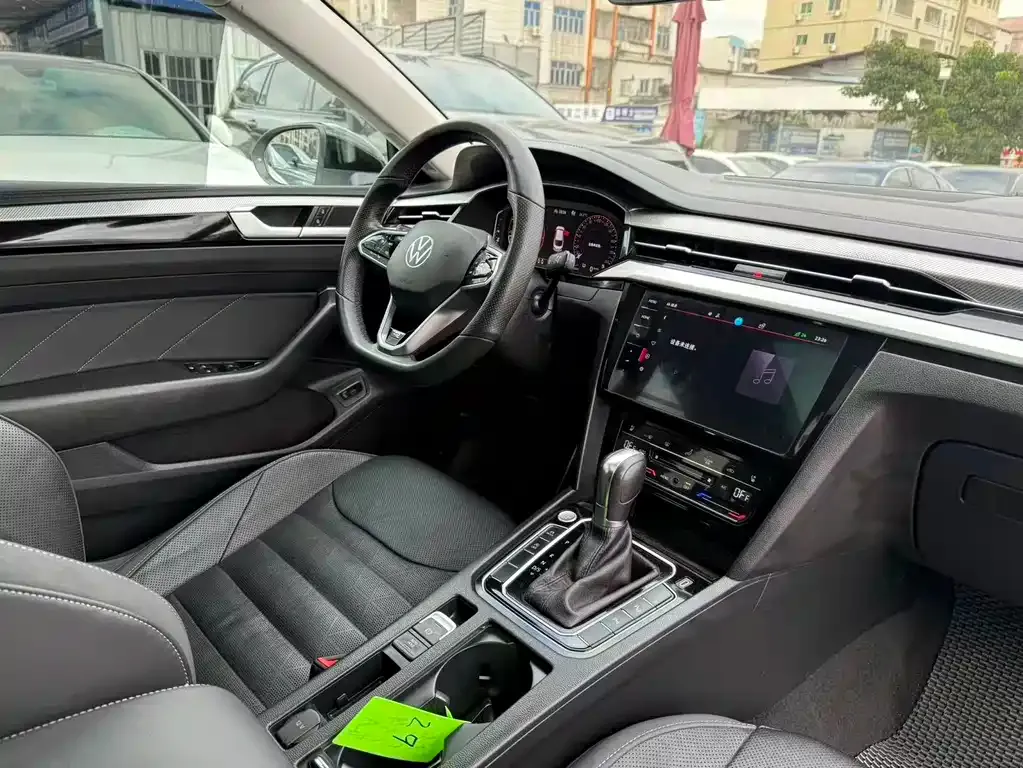 Volkswagen CC 2023 из CN, фото 9