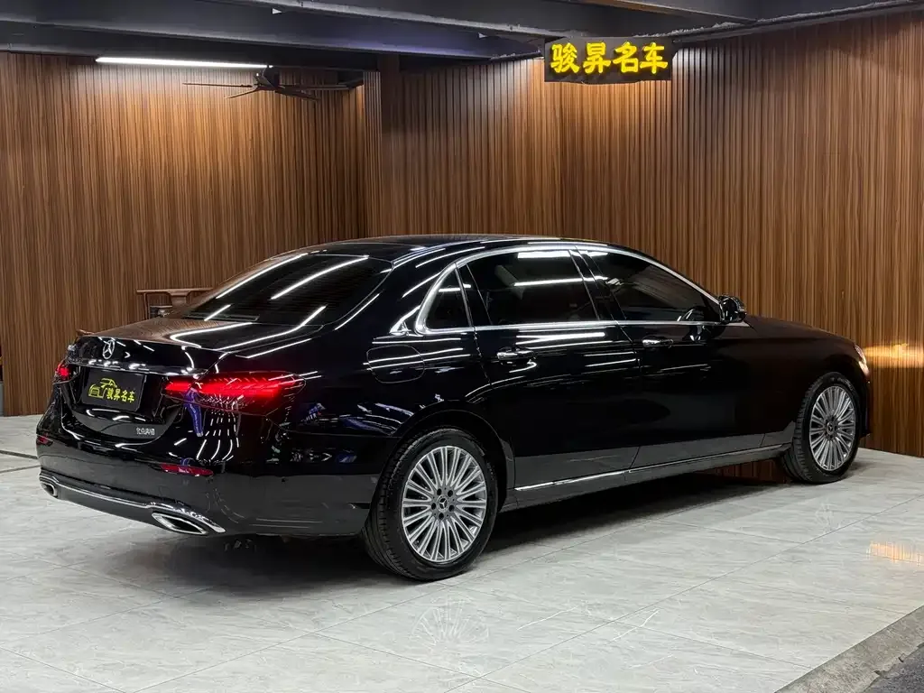 Mercedes-Benz E-Class 2022 из CN, фото 2