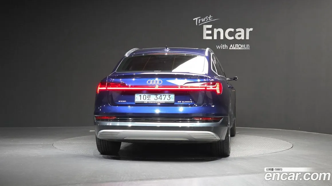 Audi e-tron 2021 из KR, фото 2