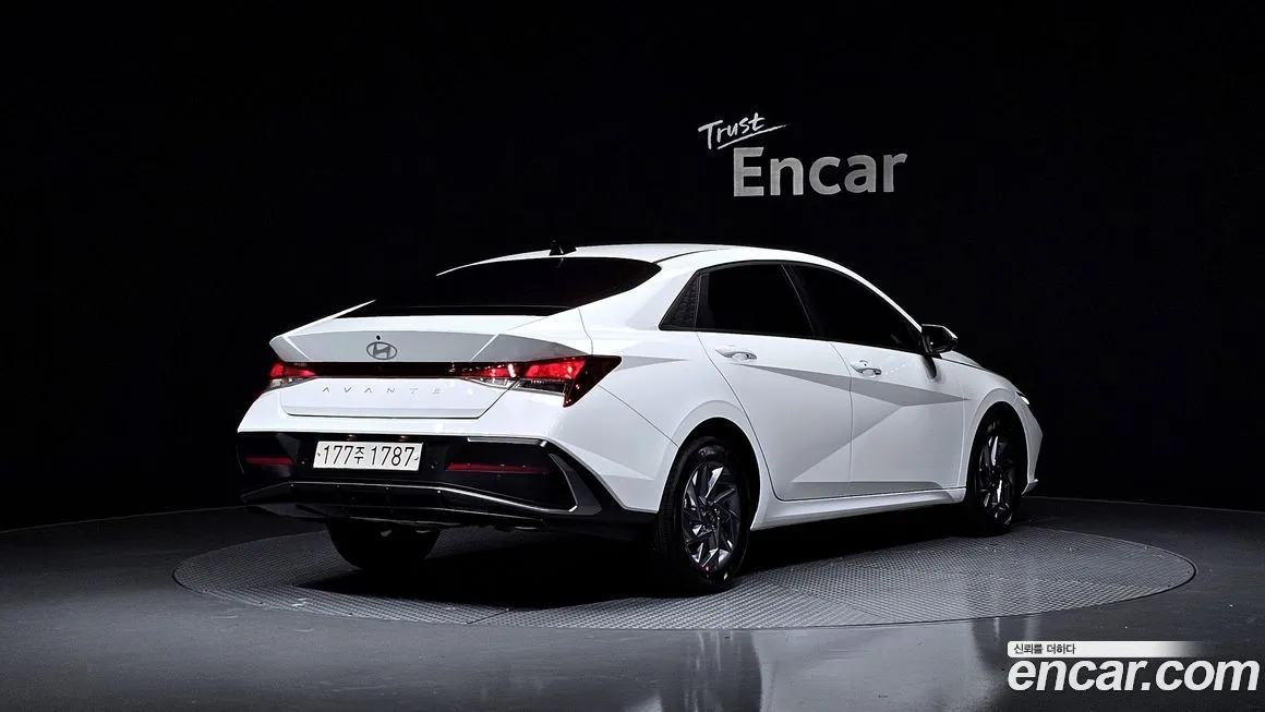 Hyundai AVANTE 2026 из KR, фото 2