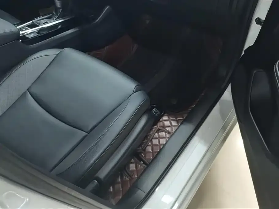 Honda Envix 2023 из CN, фото 8