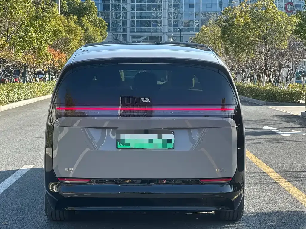 Li Auto MEGA 2024 из CN, фото 3