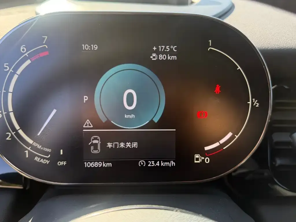 MINI Cooper (3-door) 2023 из CN, фото 6