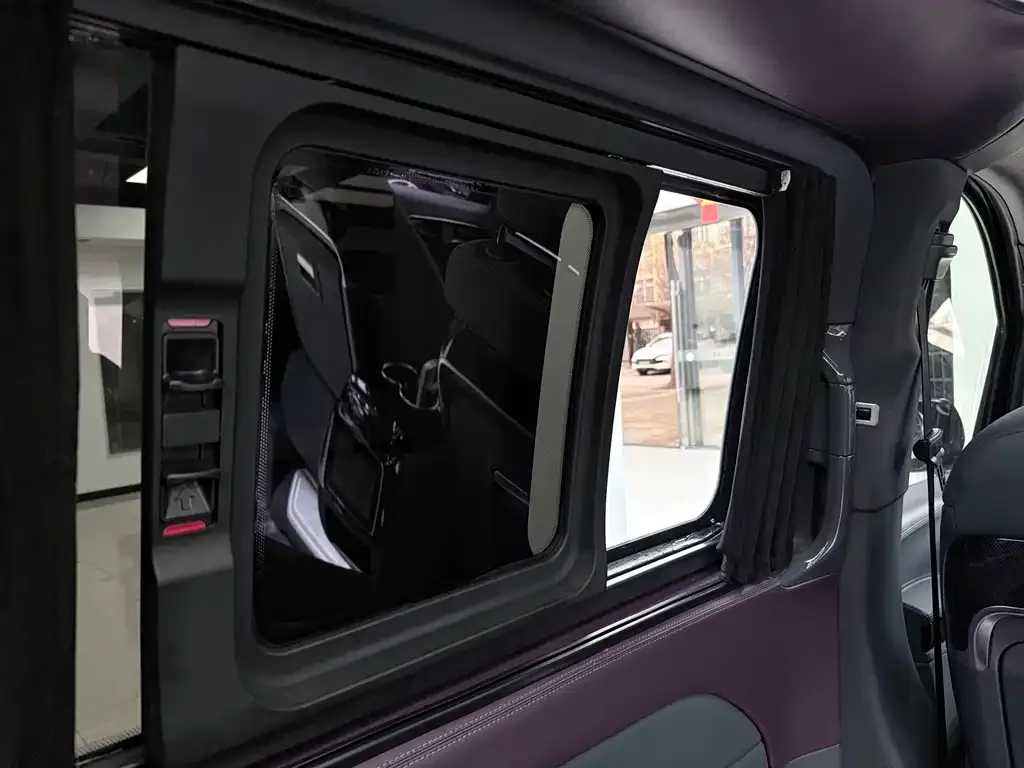 Mercedes-Benz Vito 2023 из CN, фото 7