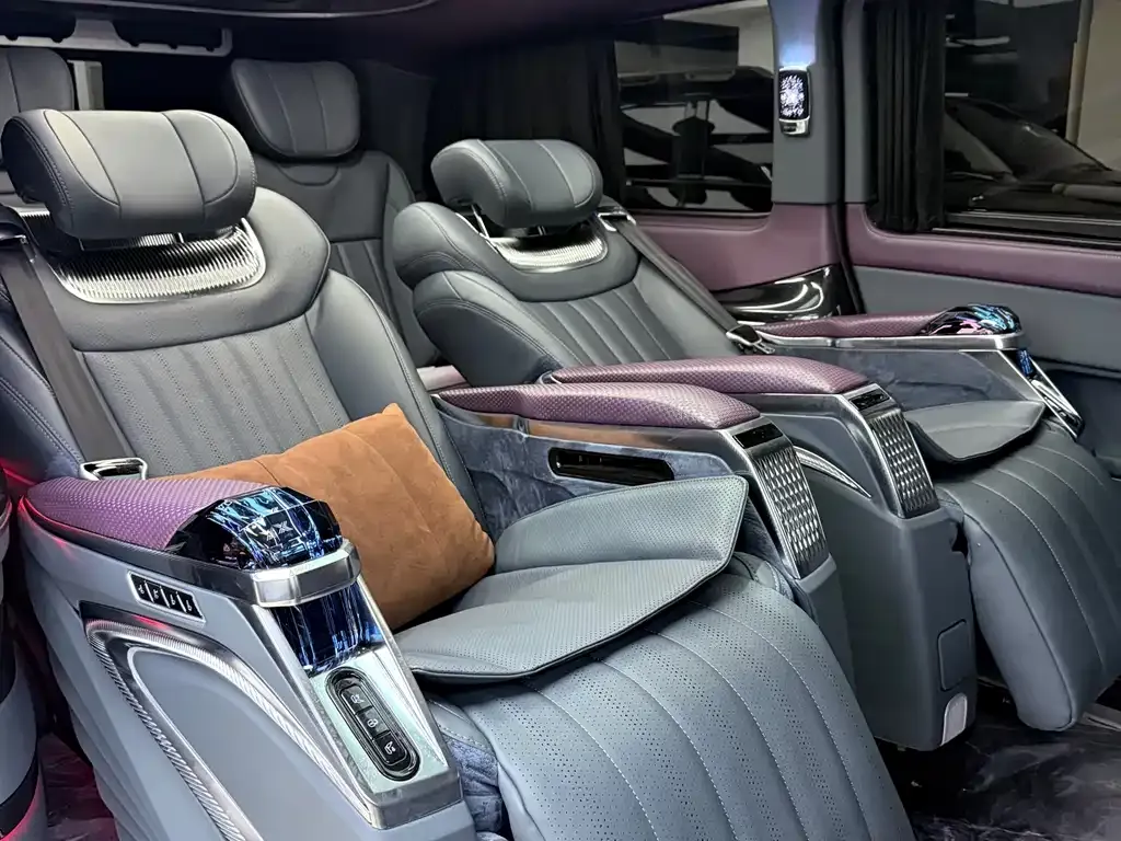 Mercedes-Benz Vito 2023 из CN, фото 5