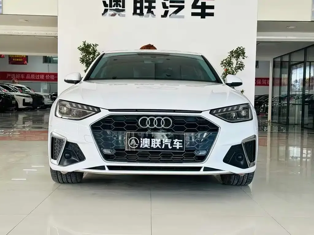 Audi A4L 2023 из CN, фото 5