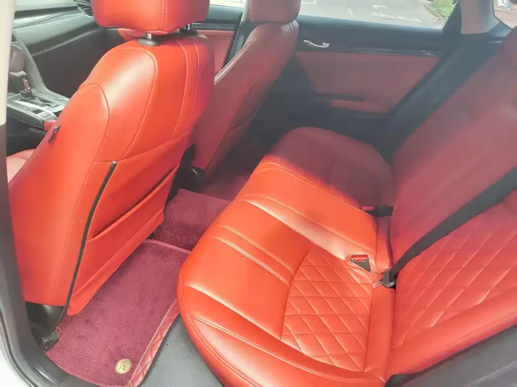 Honda Civic — фото 5