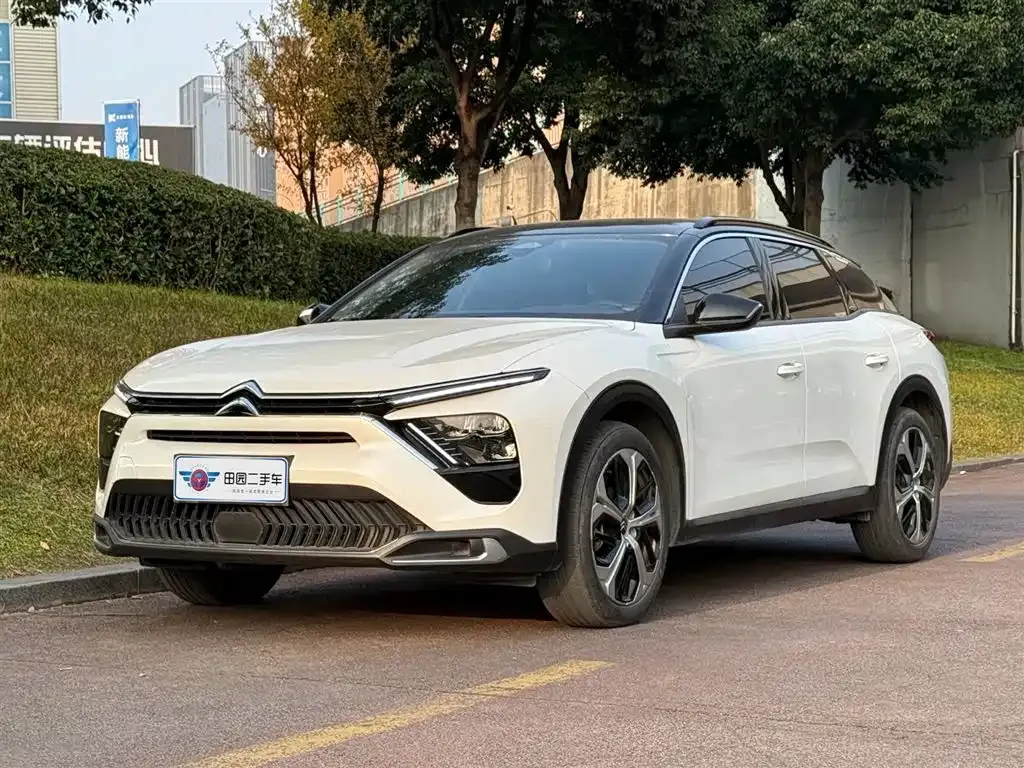Citroen C5 X 2022 из CN, фото 1