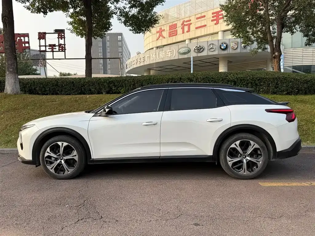 Citroen C5 X 2022 из CN, фото 3