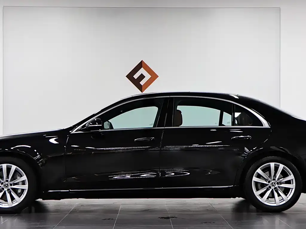 Mercedes-Benz S-Class 2024 из CN, фото 4