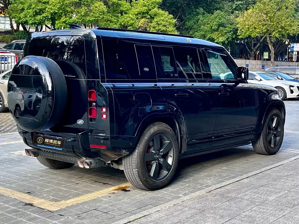 Land Rover Defender — фото 3