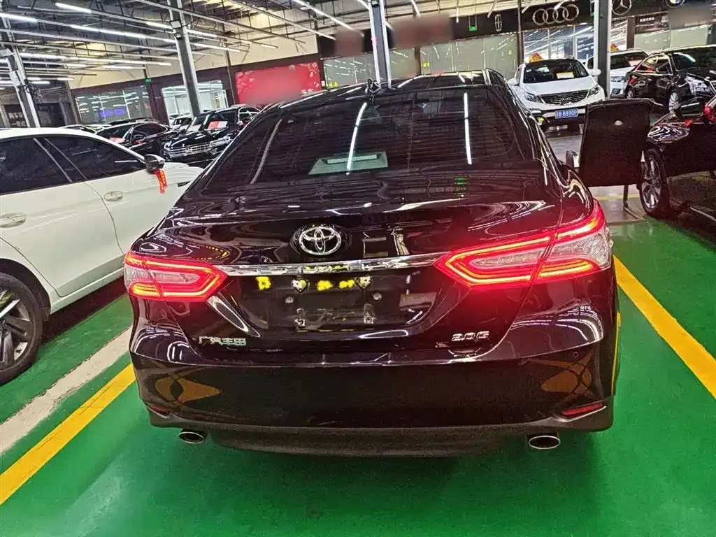Toyota Camry 2021 из CN, фото 3