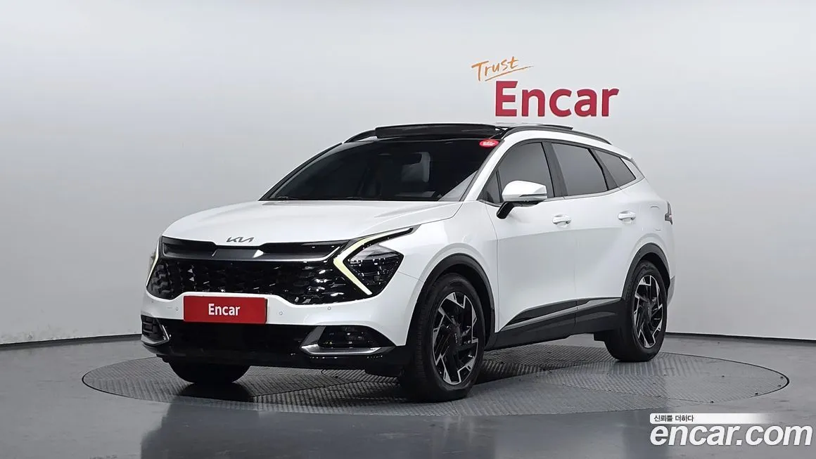 Kia Sportage — фото 1