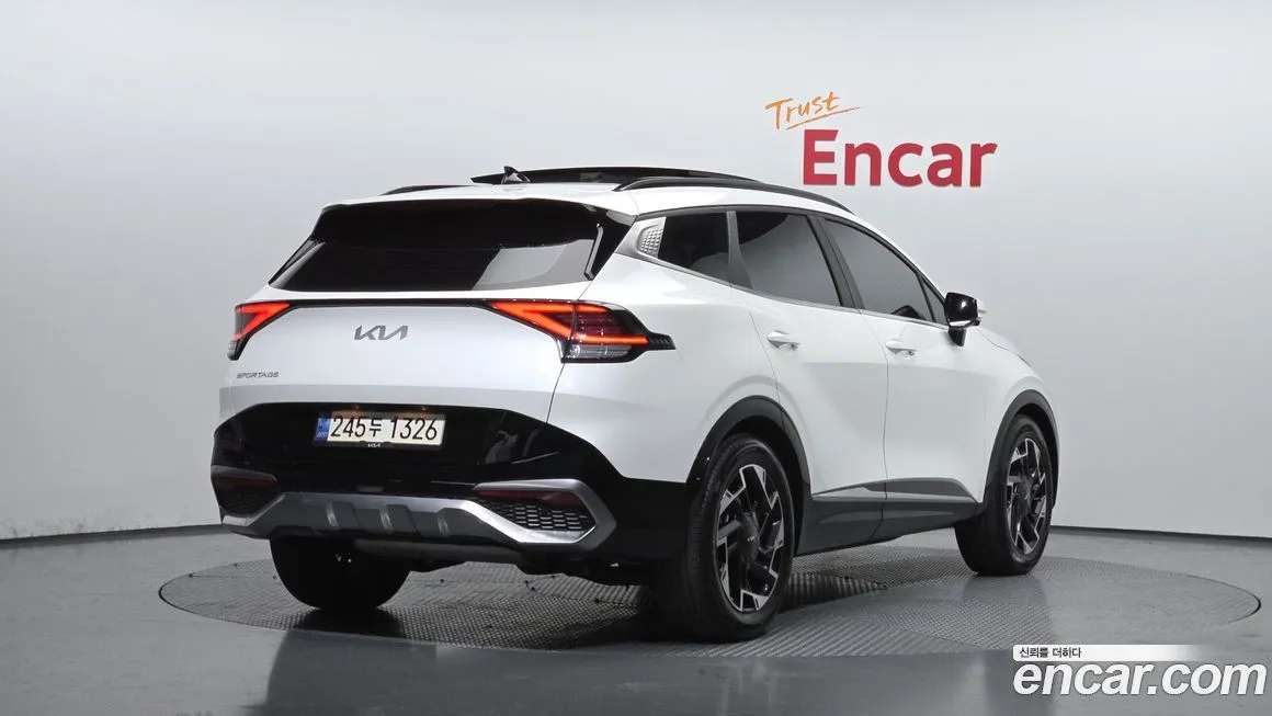 Kia Sportage — фото 9