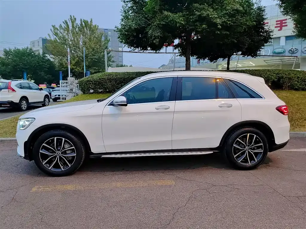 Mercedes-Benz GLC 2021 из CN, фото 10