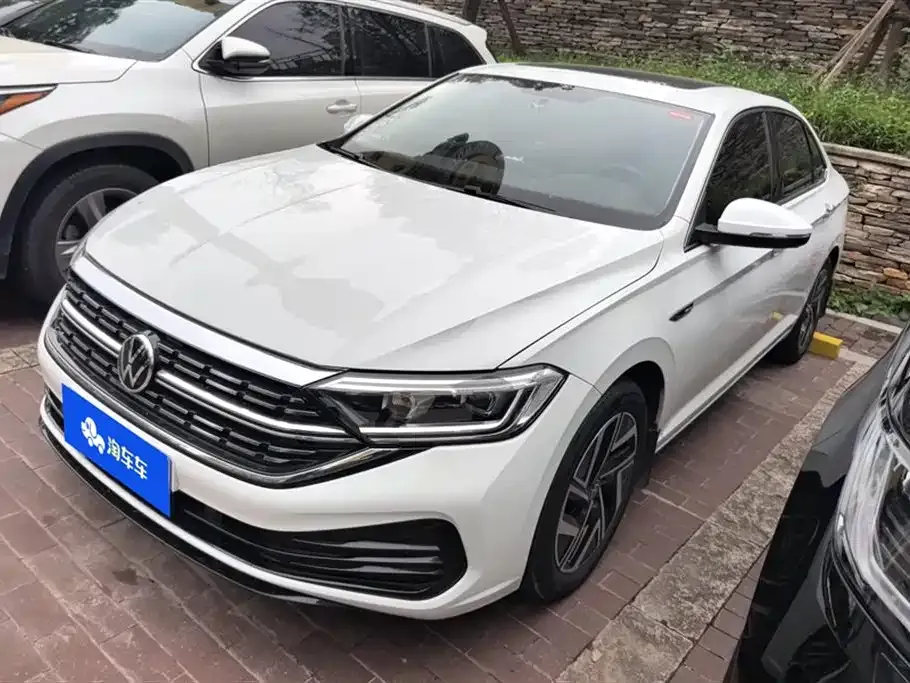 Volkswagen Sagitar 2022 из CN, фото 1