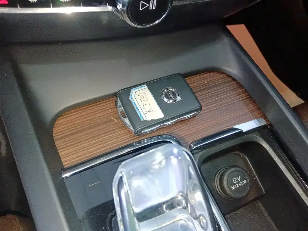 [object Object] S60 2024 из CN, фото 9