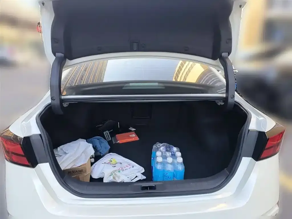 Nissan Teana 2023 из CN, фото 2