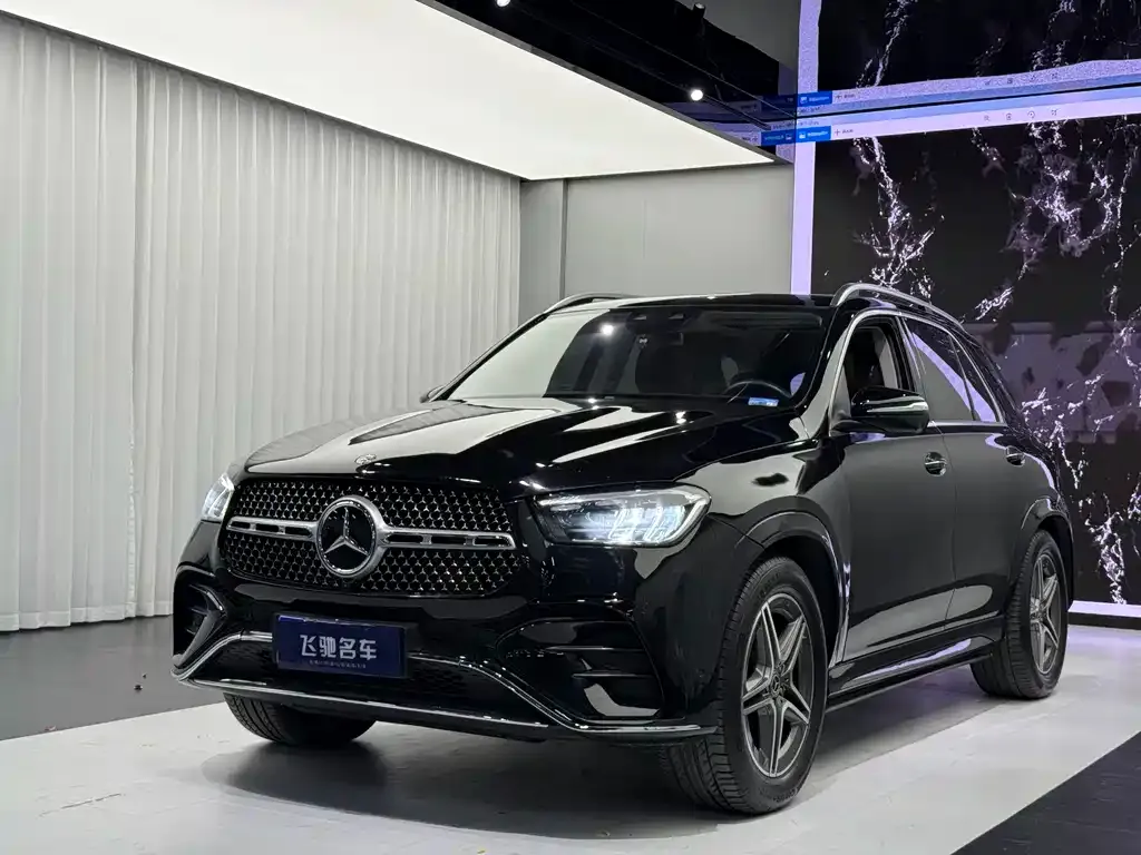 Mercedes-Benz GLE — фото 1