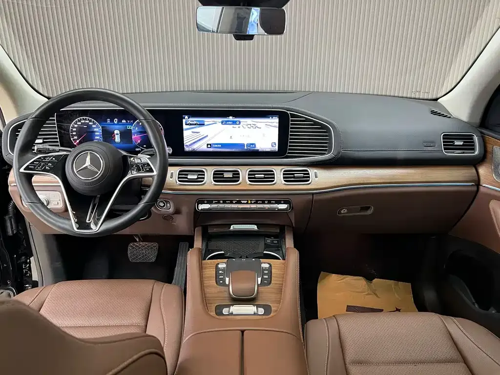 Mercedes-Benz GLE — фото 8