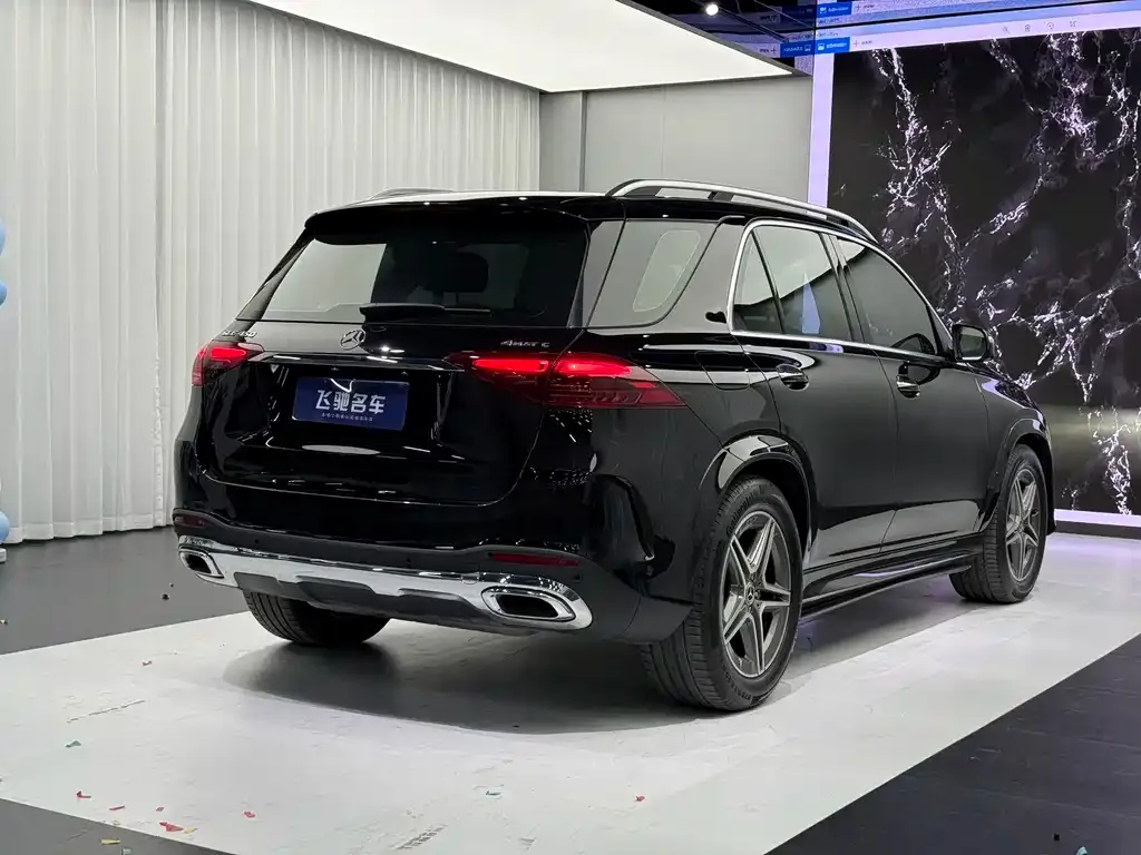 Mercedes-Benz GLE — фото 6