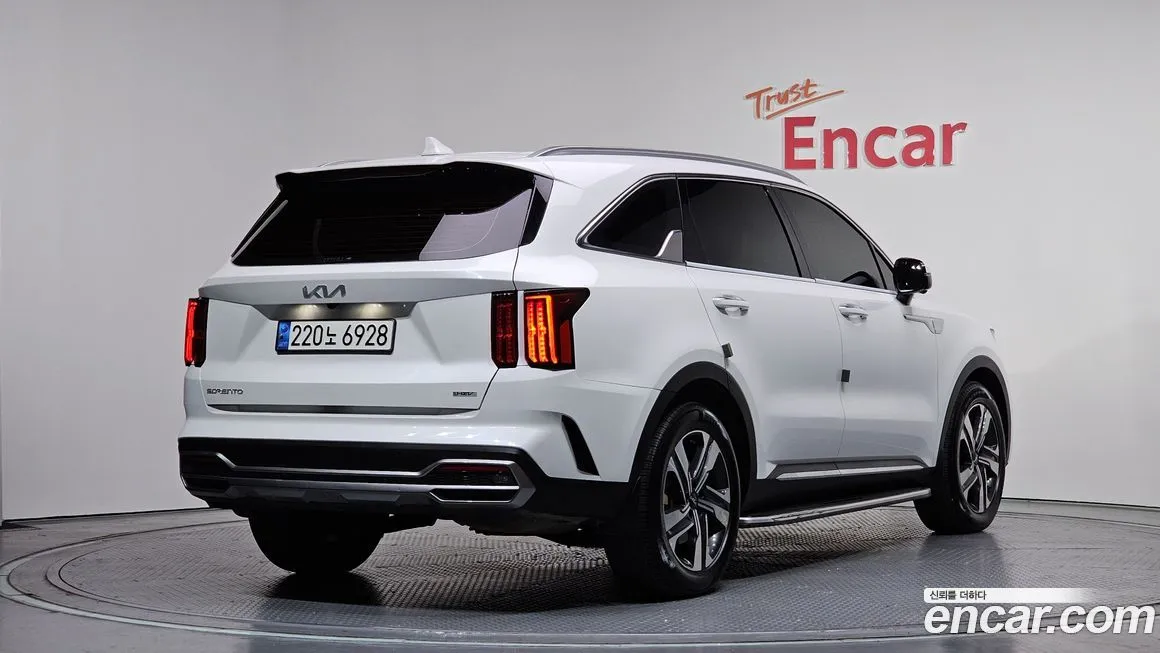 Kia Sorento — фото 5