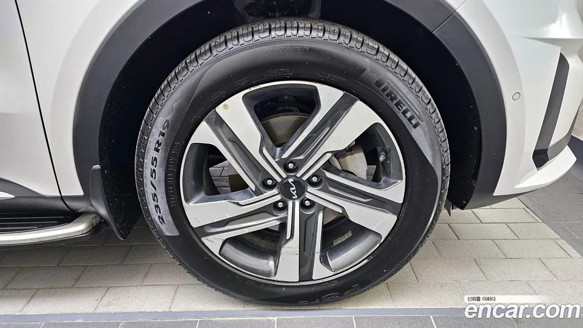 Kia Sorento — фото 3