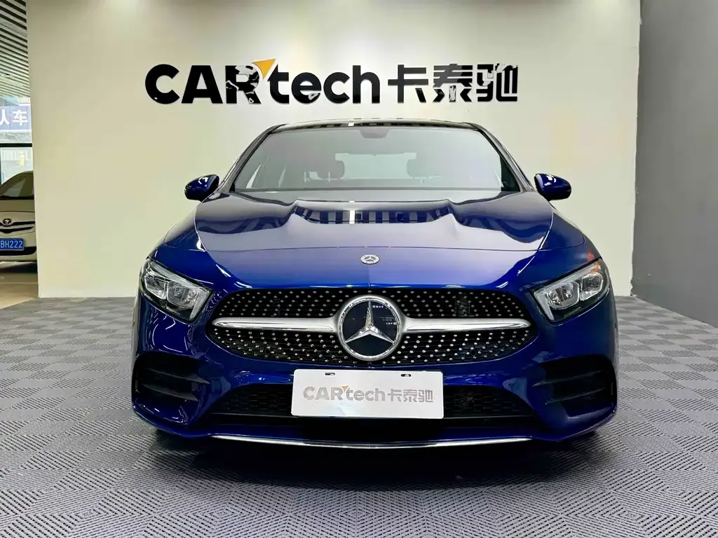 Mercedes-Benz A-Class — фото 1