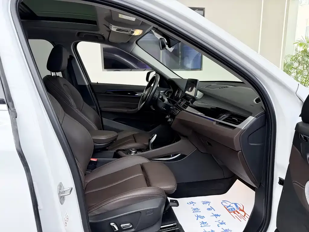BMW X1 2022 из CN, фото 4