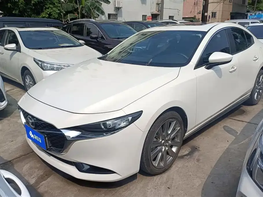 Mazda 3 Axela 2021 из CN, фото 1