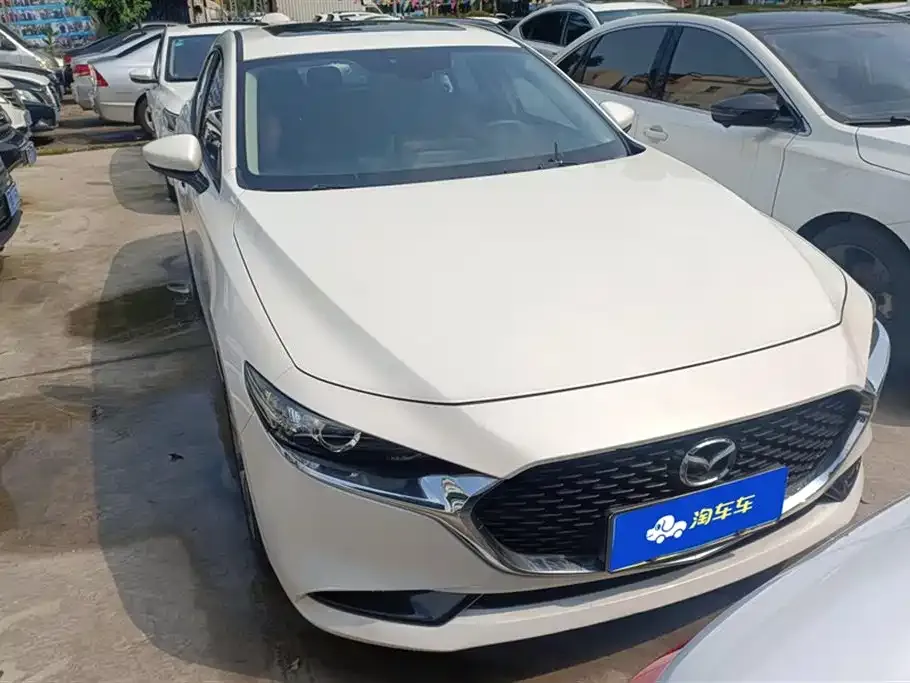 Mazda 3 Axela 2021 из CN, фото 3