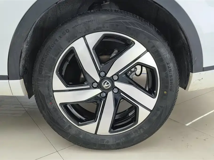 Changan CS55PLUS — фото 3
