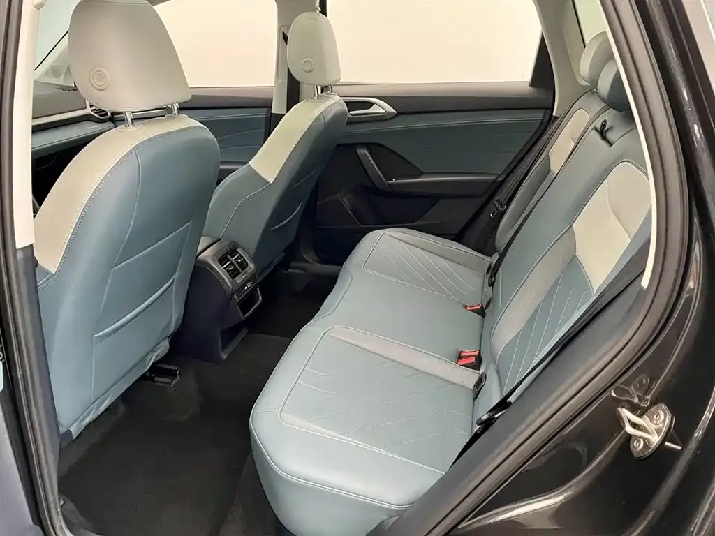 Volkswagen Tharu 2024 из CN, фото 7