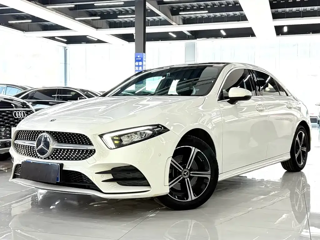 Mercedes-Benz A-Class 2022 из CN, фото 1