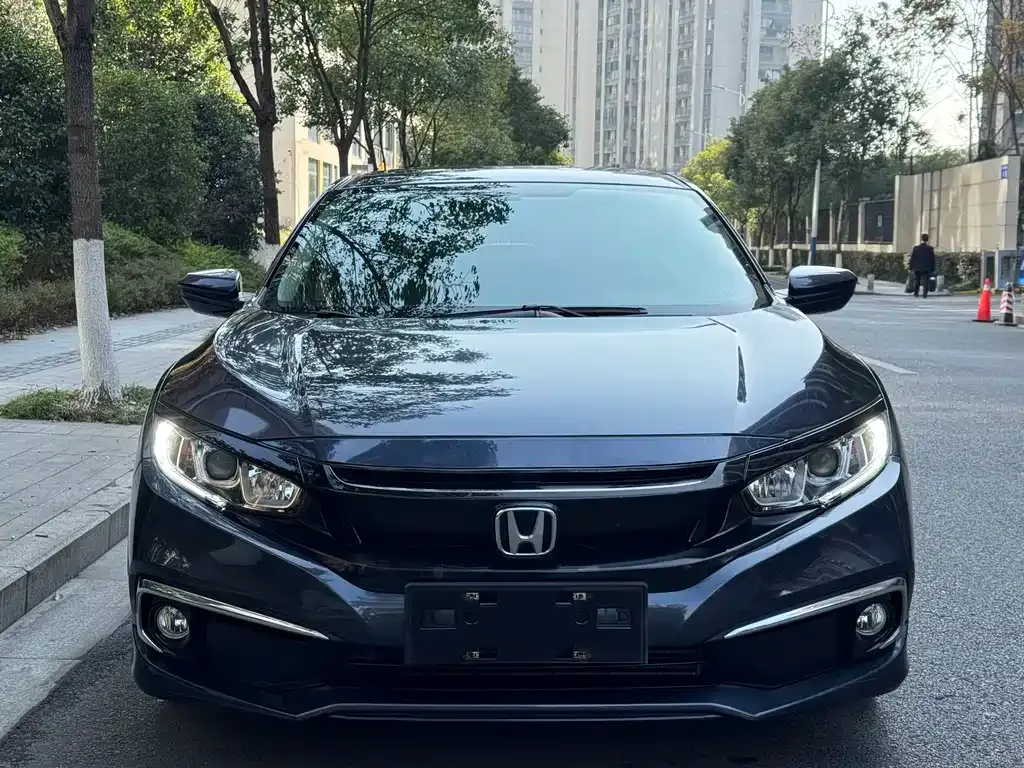 Honda Civic — фото 5