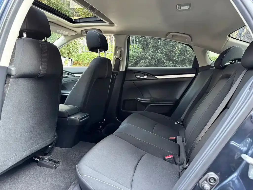 Honda Civic — фото 3