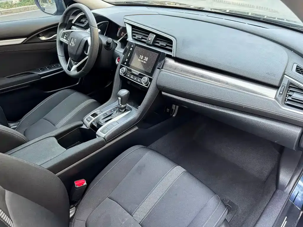 Honda Civic — фото 6