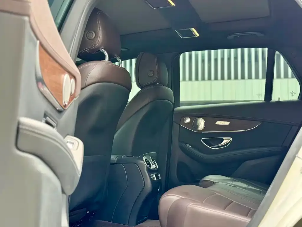 Mercedes-Benz GLC 2021 из CN, фото 2