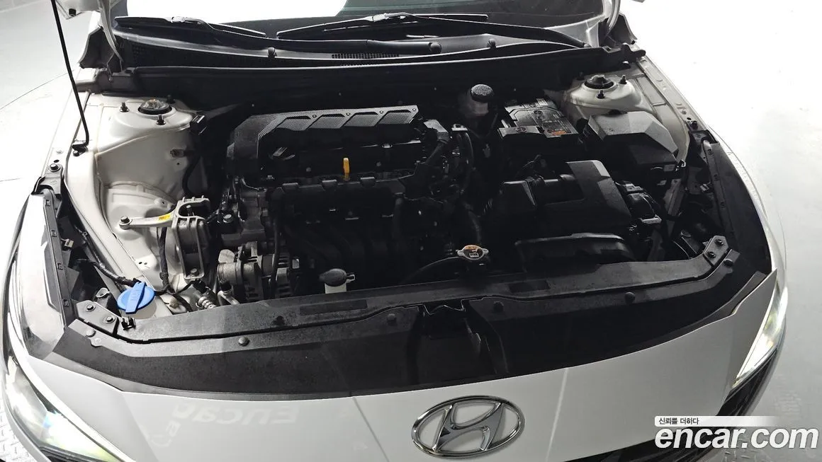 Hyundai AVANTE — фото 6
