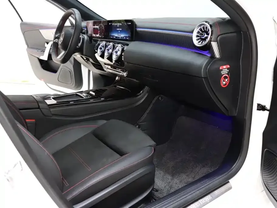 Mercedes-Benz A-Class 2025 из CN, фото 8