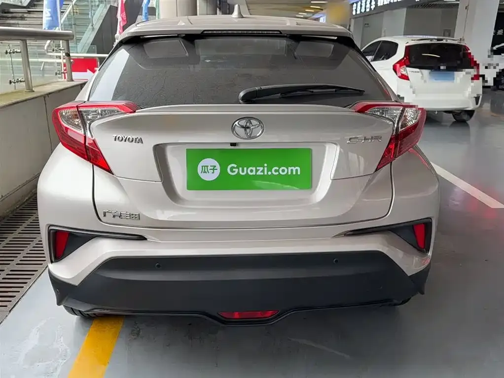 Toyota C-HR 2021 из CN, фото 6