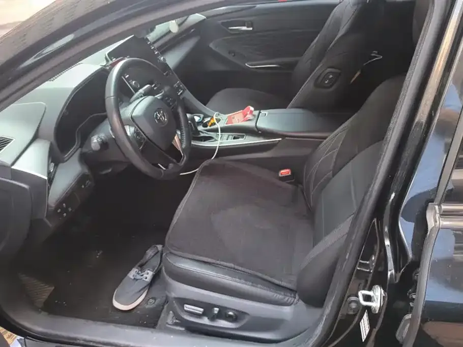 Toyota Avalon 2021 из CN, фото 2
