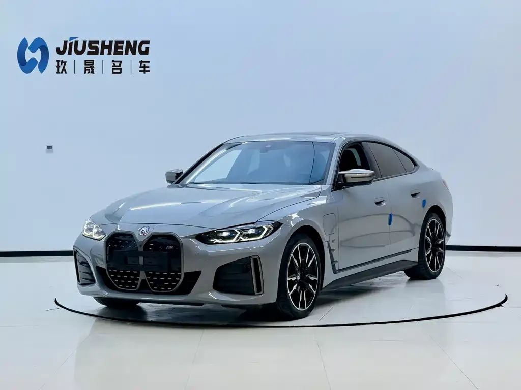 BMW i4