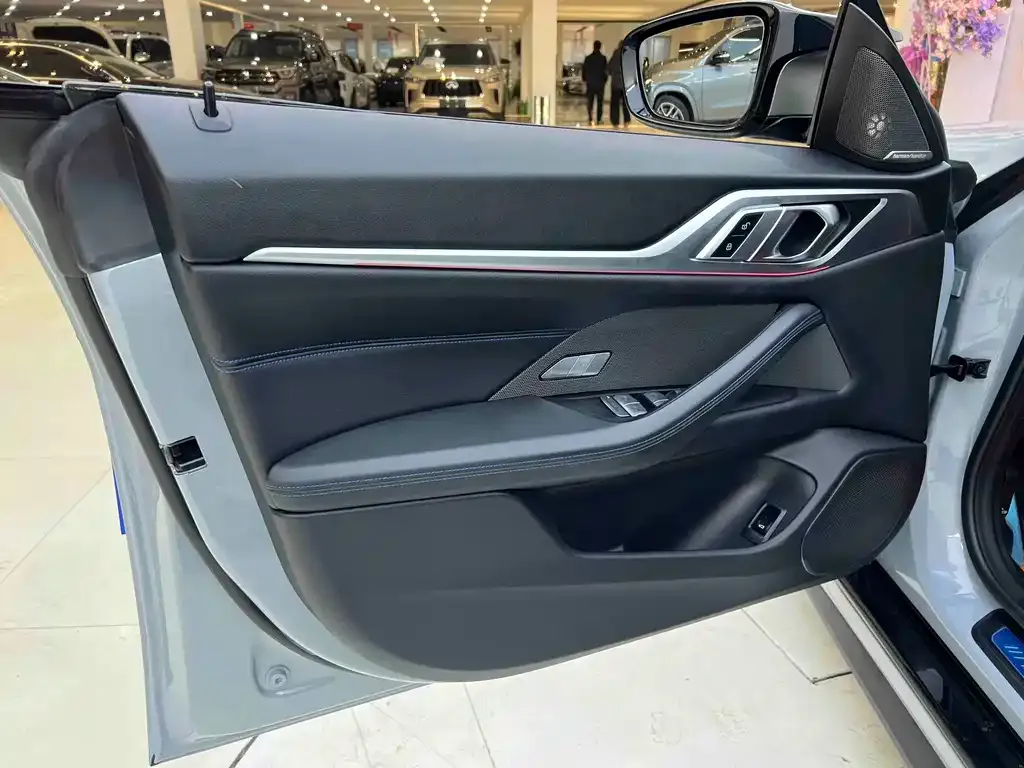 BMW i4 2022 из CN, фото 7