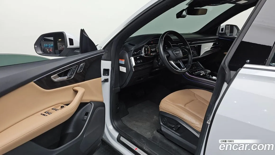 Audi Q8 2023 из KR, фото 3