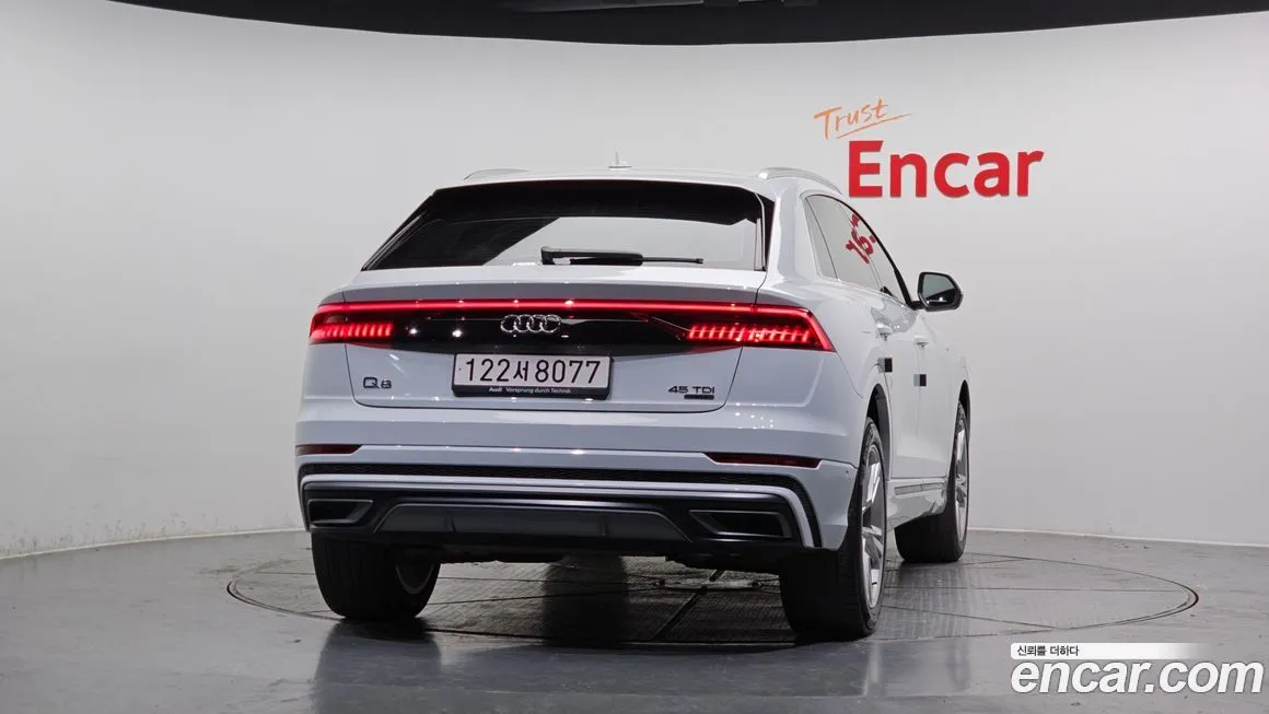 Audi Q8 2023 из KR, фото 6