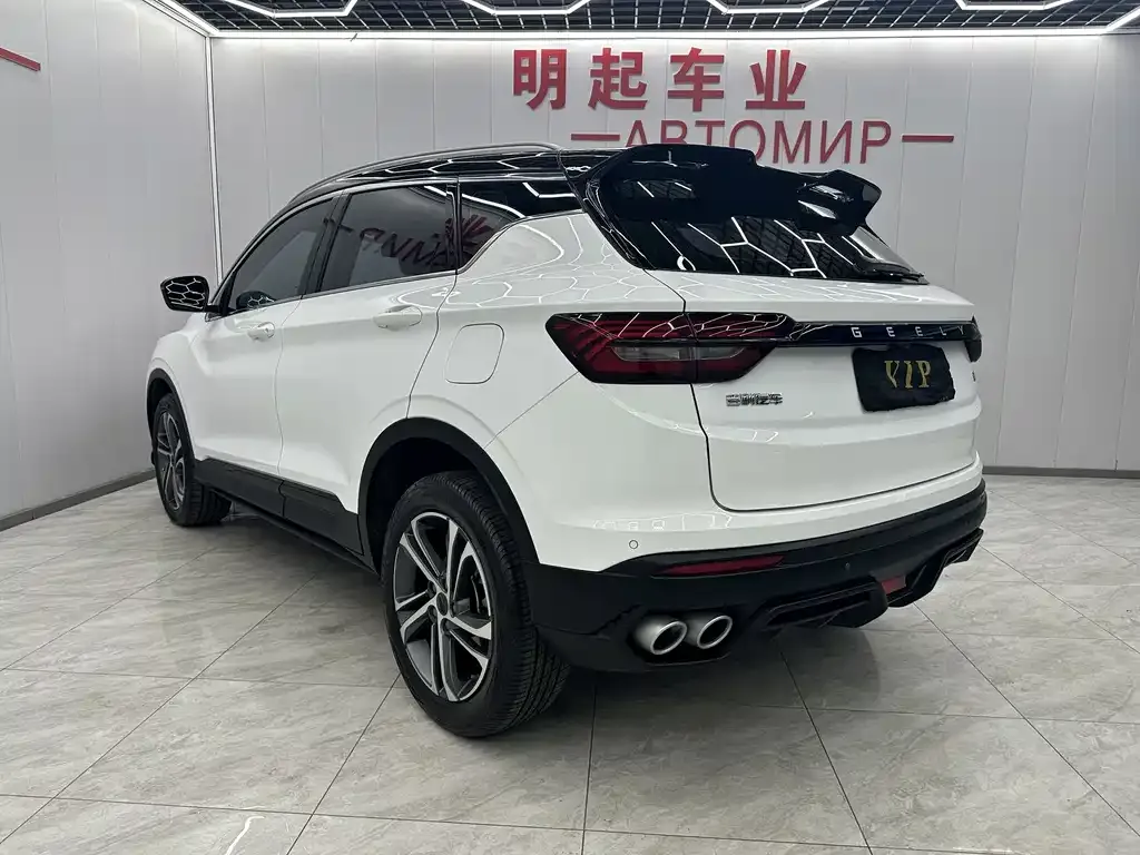 Geely Binyue — фото 10